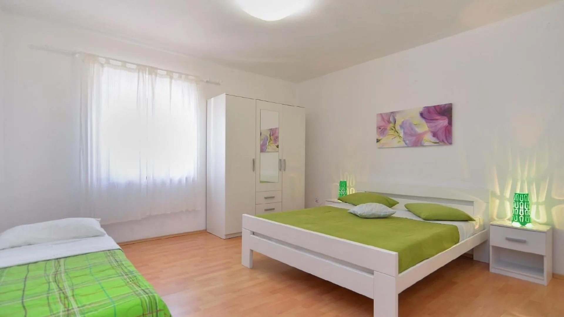 Ferienhaus Fuer 6 Personen Ca 75 Qm In Premantura, Istrien Istrische Riviera Premantura