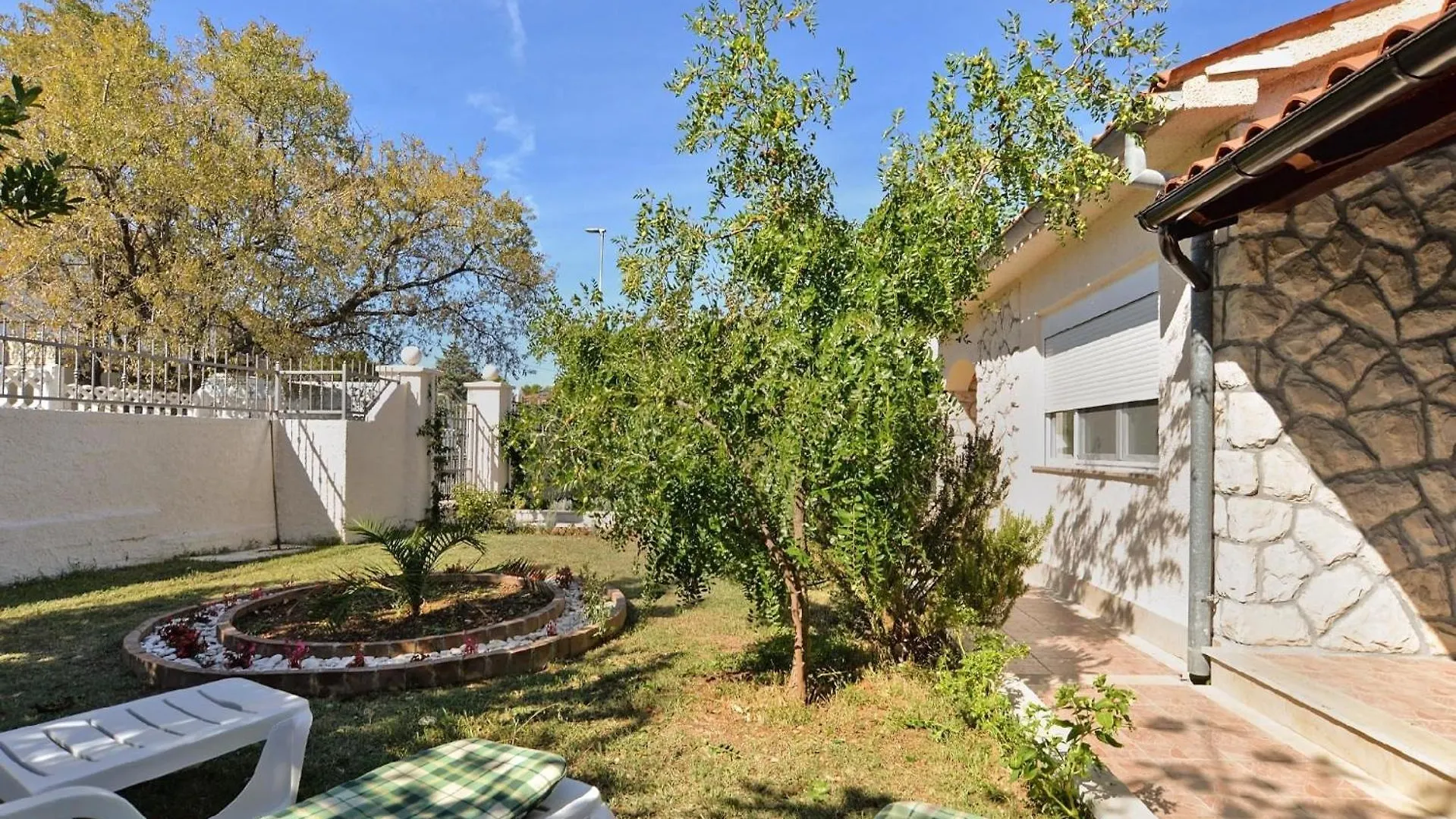 Ferienhaus Fuer 6 Personen Ca 75 Qm In Premantura, Istrien Istrische Riviera